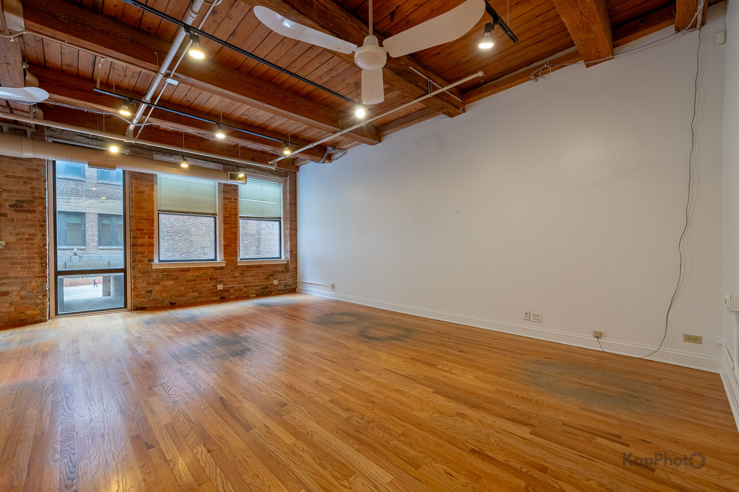 921 W Van Buren Street 201 Property Photo 18