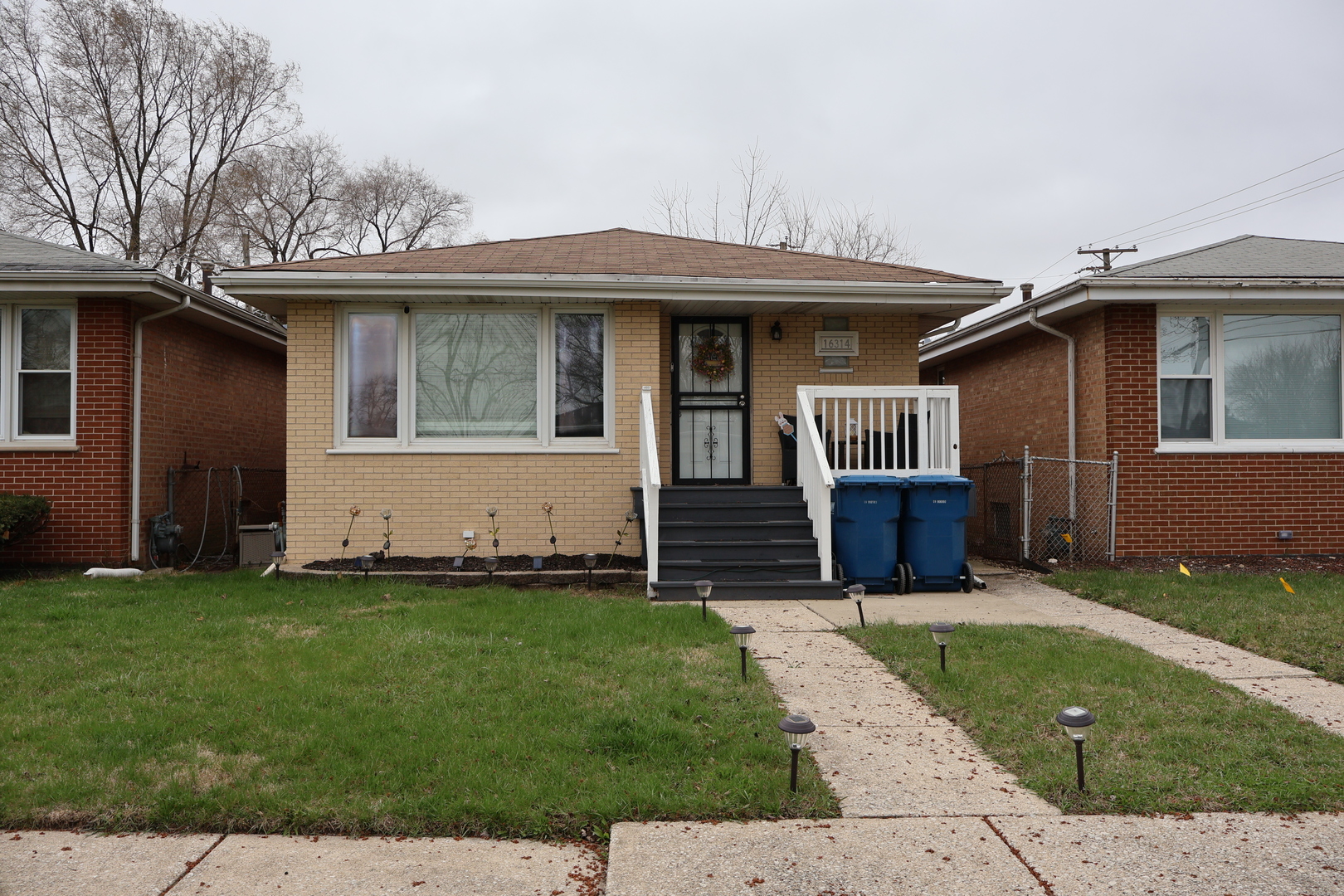16314 Finch Avenue Property Photo