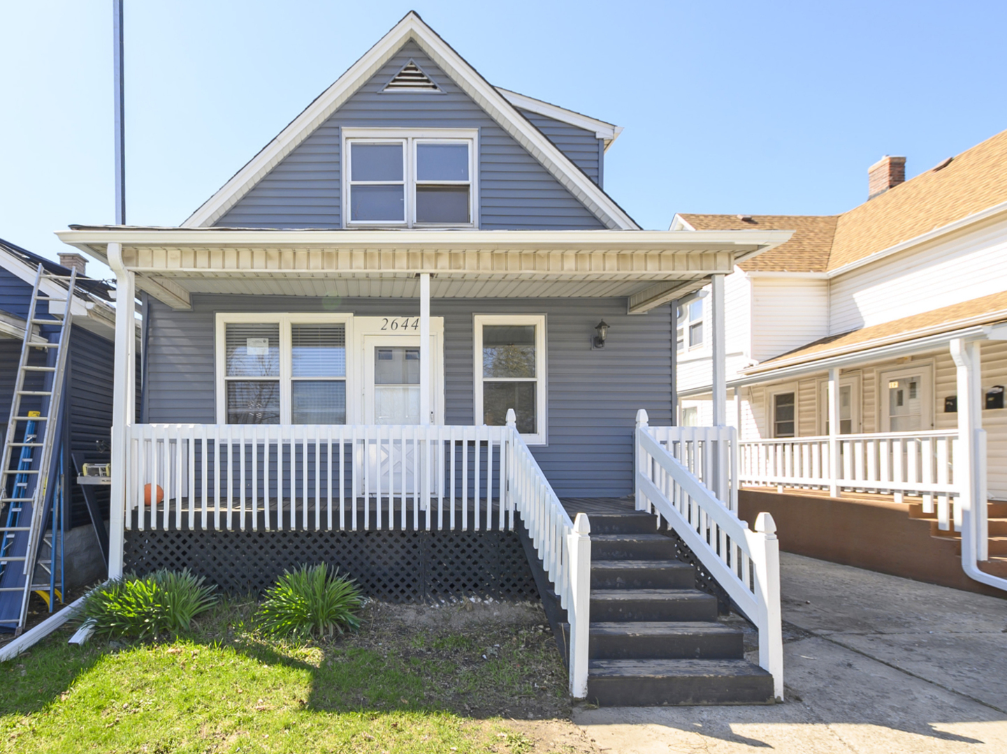2644 Commercial Avenue Property Photo