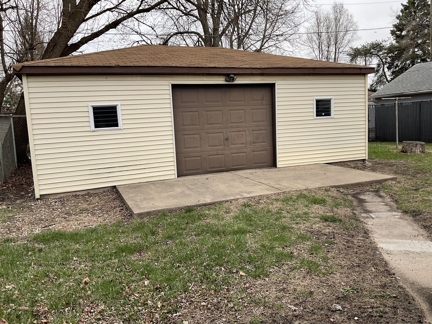 451 Clyde Avenue Property Photo 19