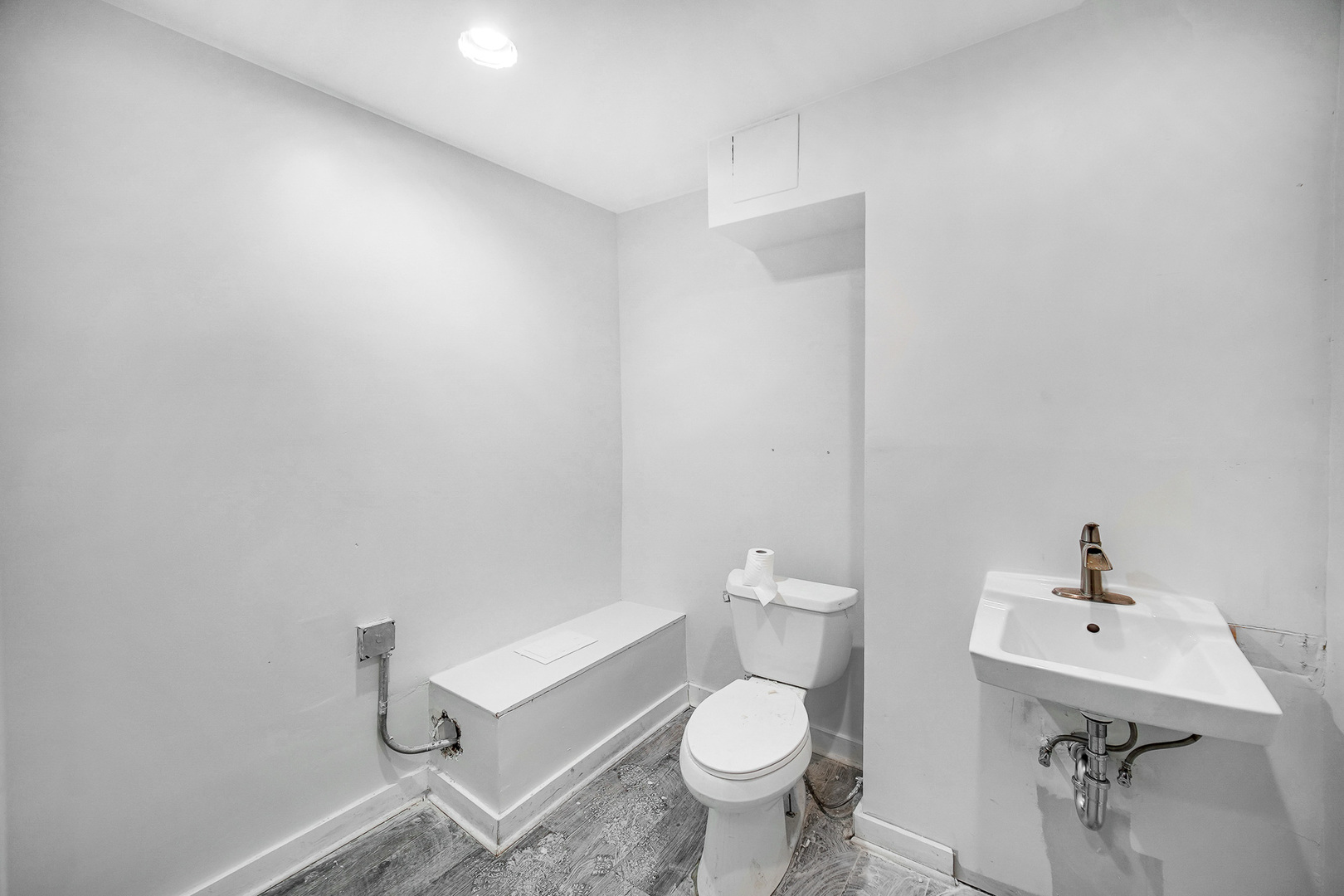 5814 W Grand Avenue Property Photo 10