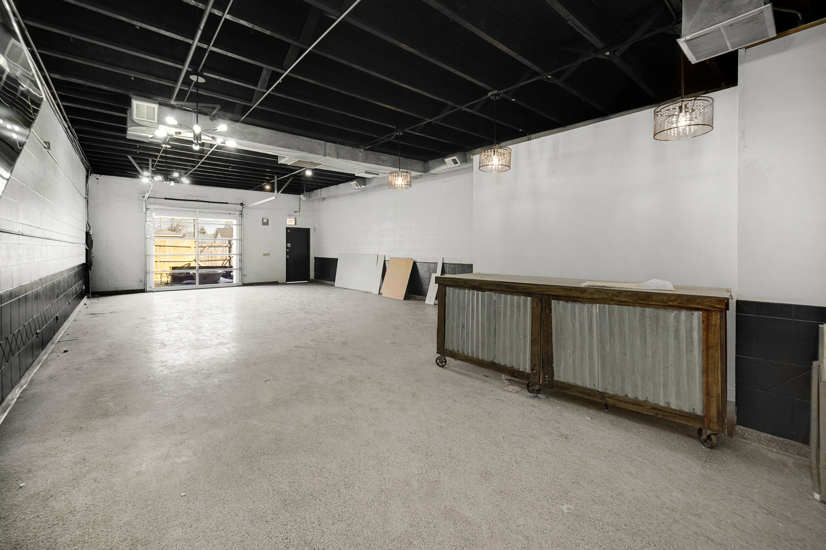 5814 W Grand Avenue Property Photo 17