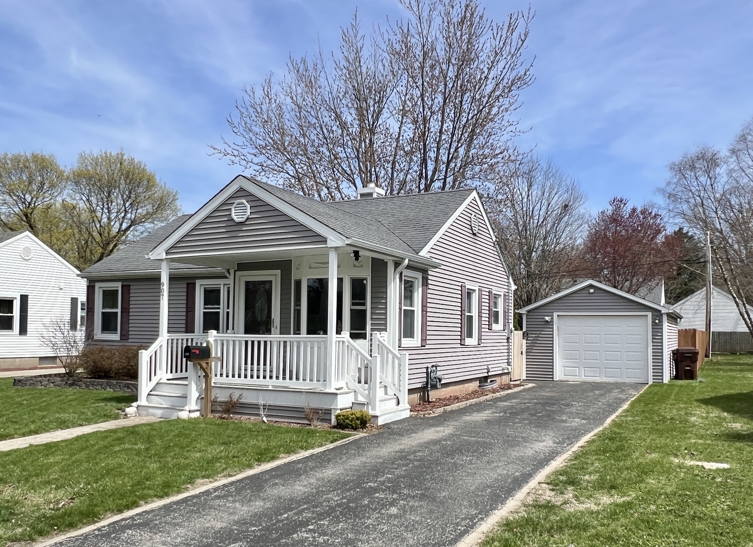 907 N 12th Street Property Photo