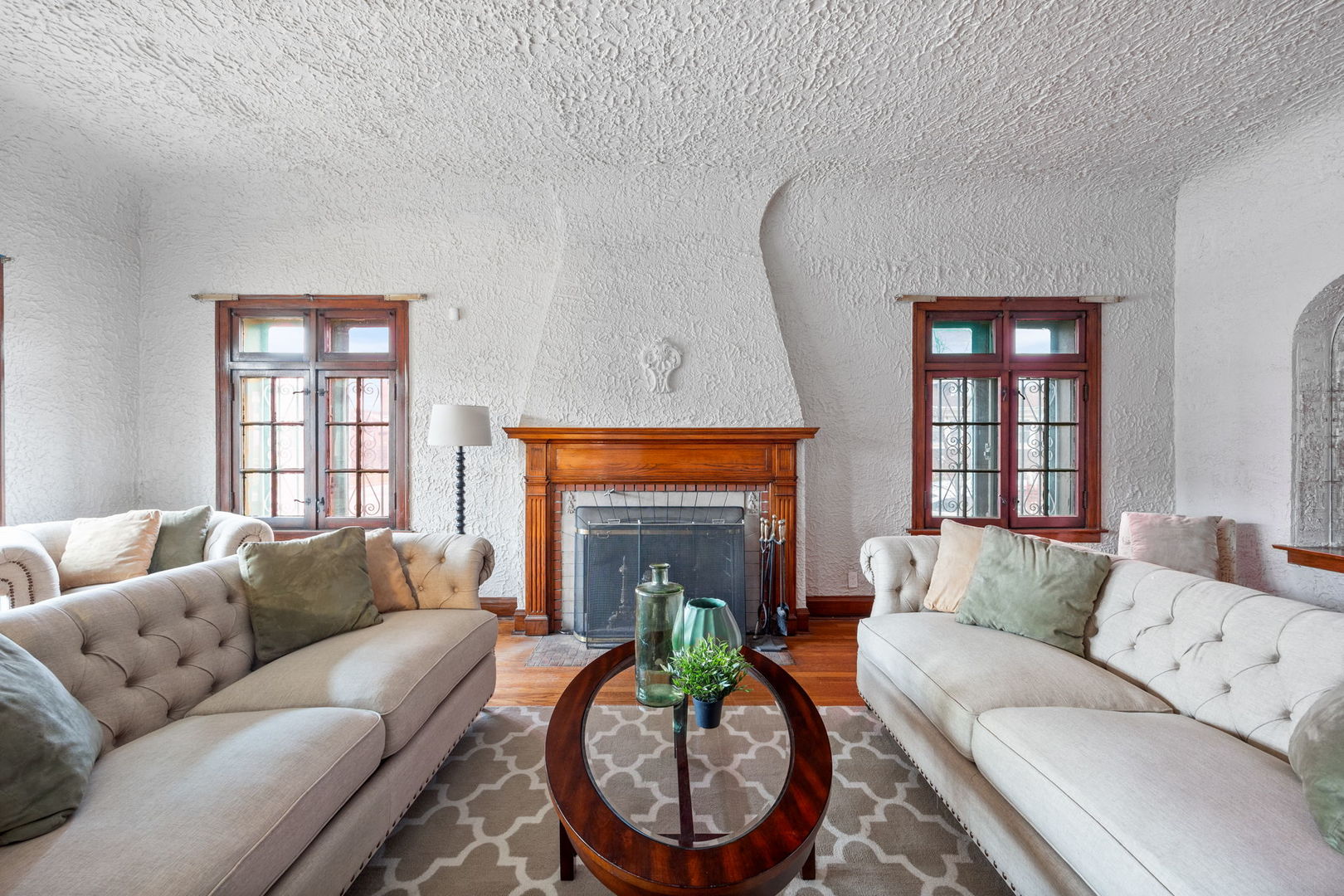 8059 S Morgan Street Property Photo 3