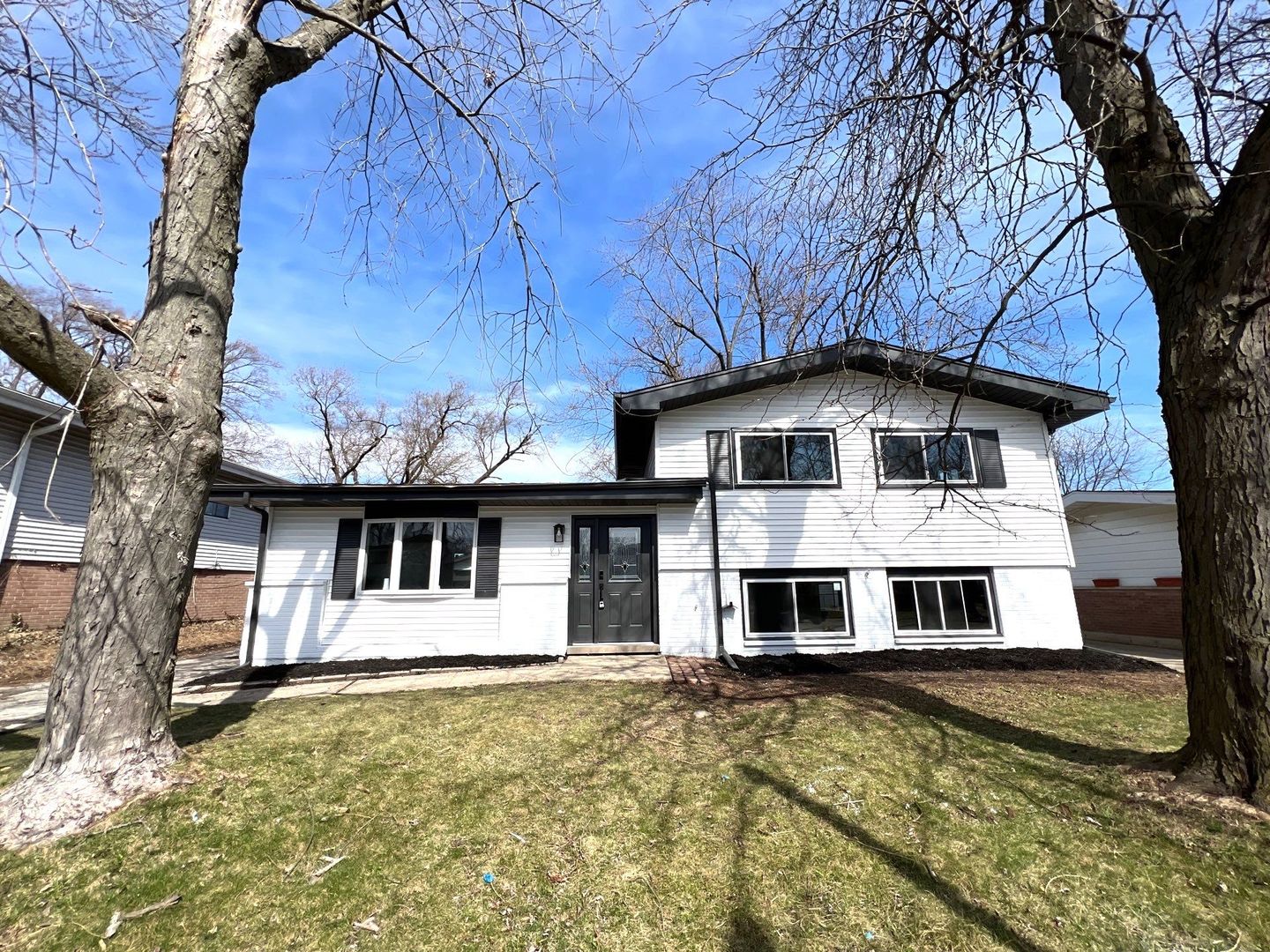208 Berry Street Property Photo