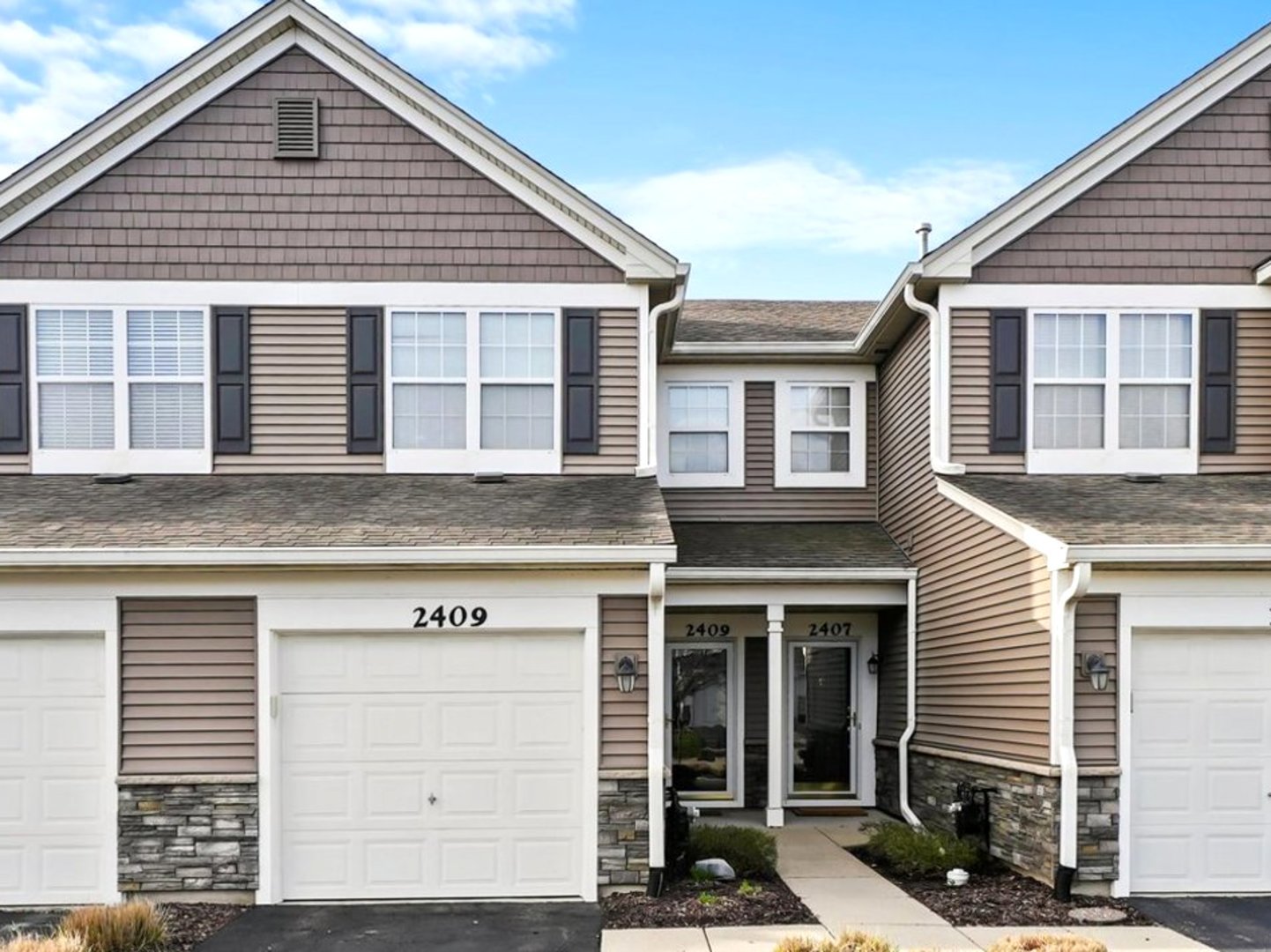2409 Golf Ridge Circle Property Photo 1