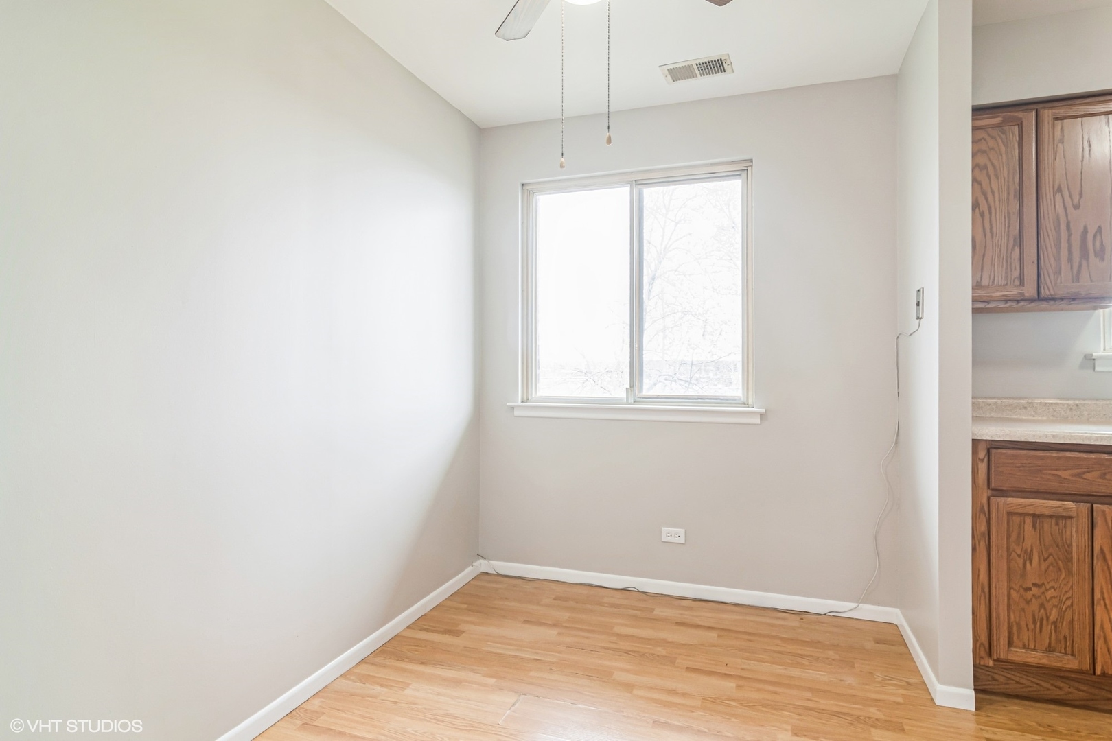 1243 E Baldwin Lane 508 Property Photo 6