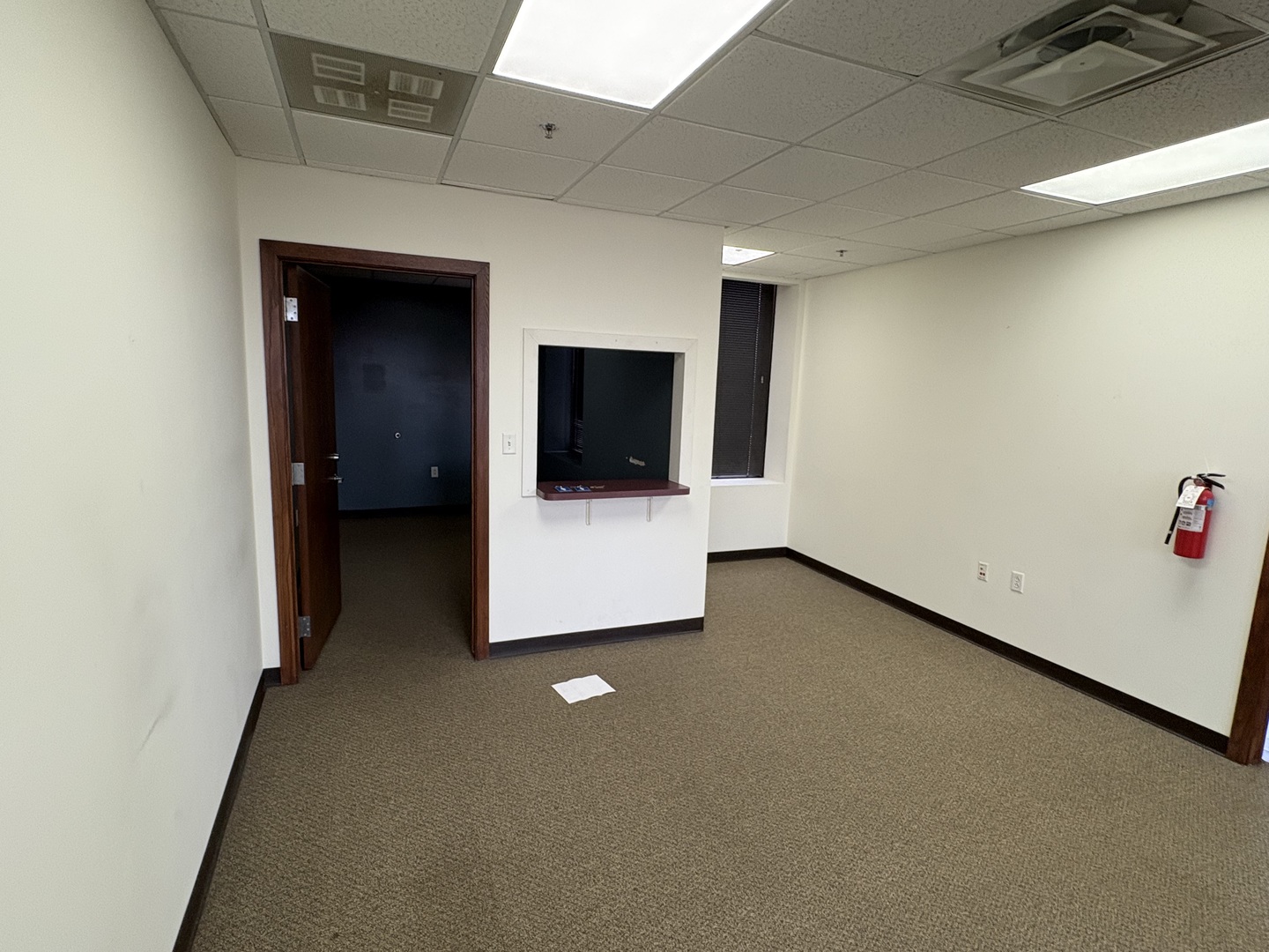 187 S Schuyler Avenue 410 Property Photo 5