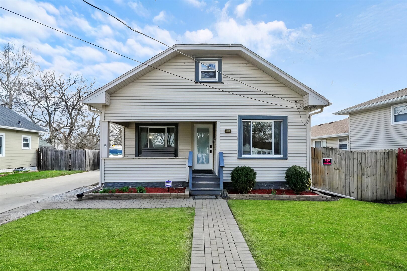 1054 Pearl Street Property Photo