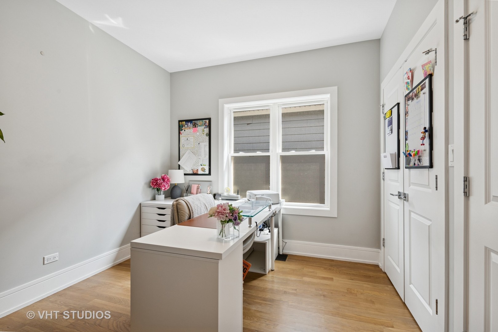 2733 N Maplewood Avenue Property Photo 10