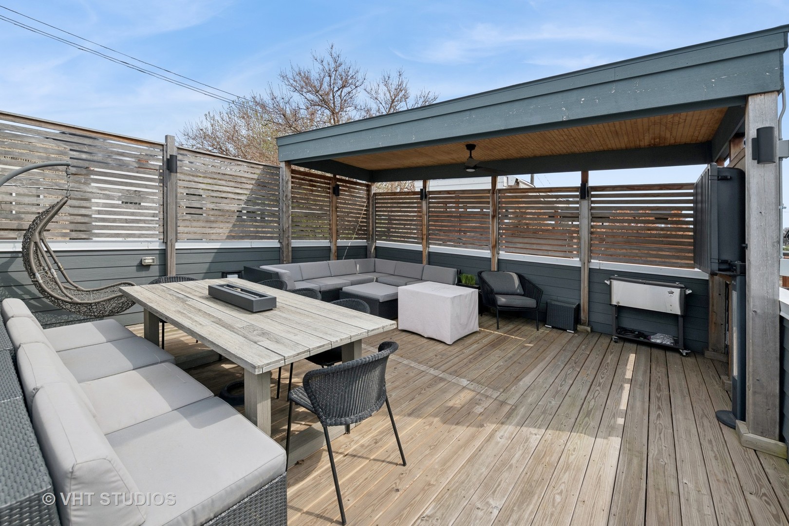 2733 N Maplewood Avenue Property Photo 14