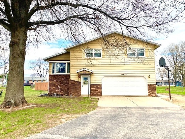 28458 Woodside Drive Property Photo 1