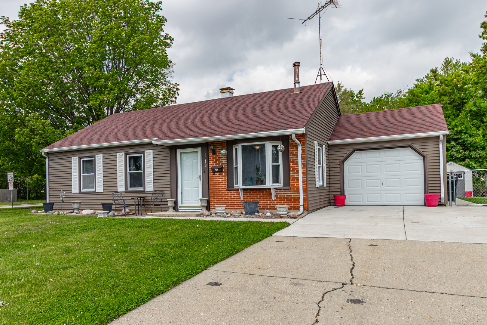 1010 S Park Boulevard Property Photo