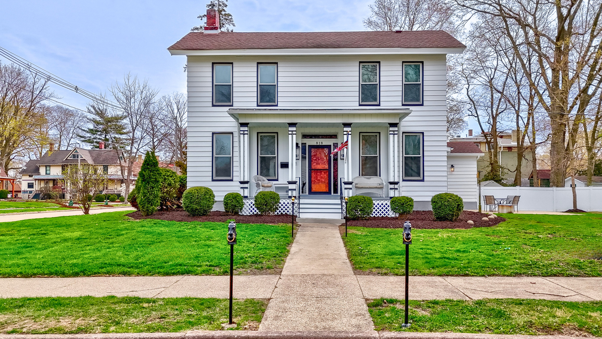 141 Real Estate Listings Main Image