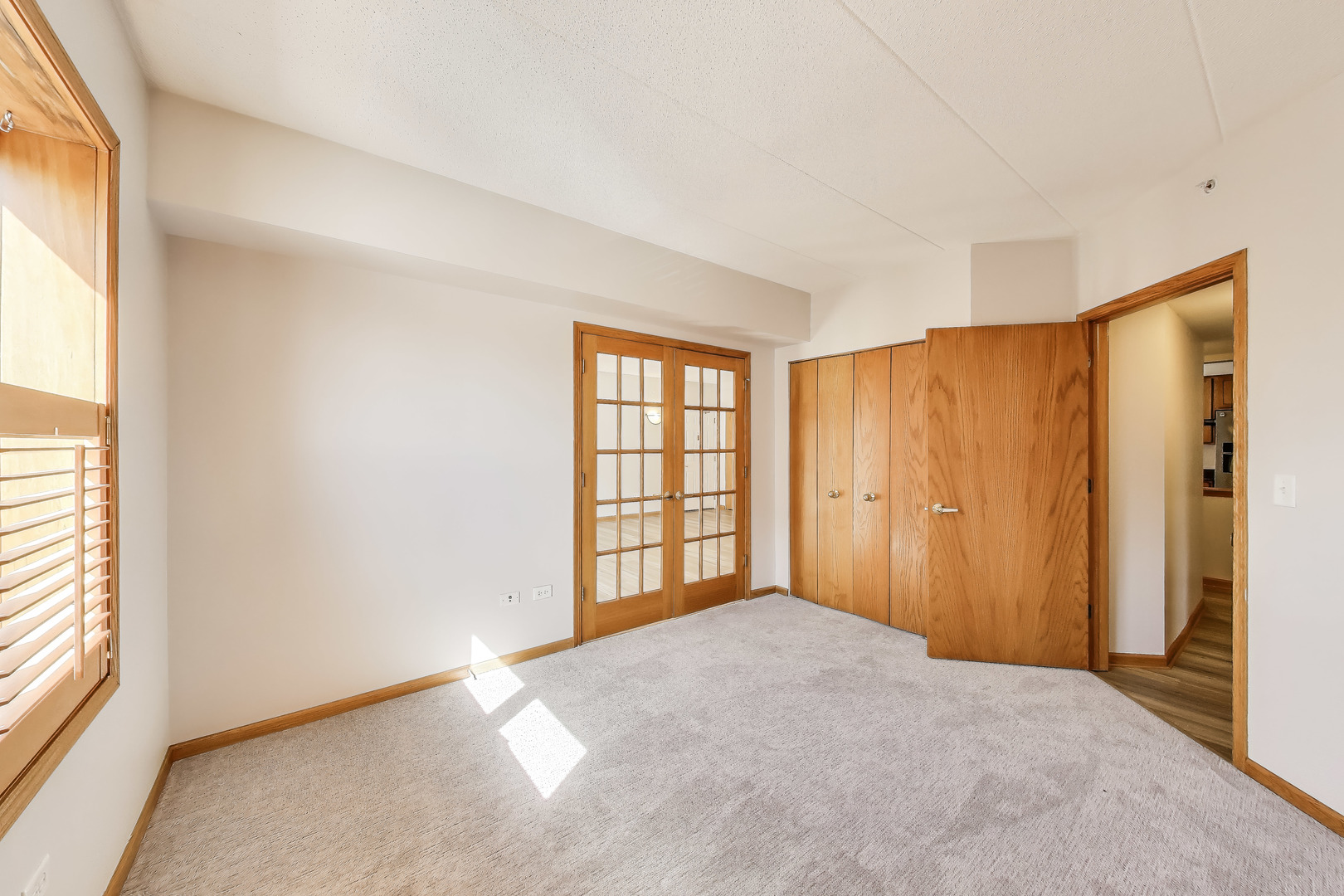 175 W Brush Hill Road 103 Property Photo 17
