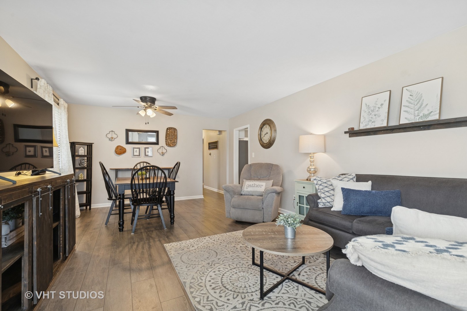 222 College Street Property Photo 5