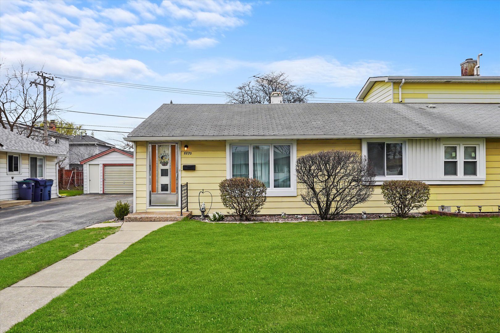 8870 S Corcoran Rd Property Photo 1