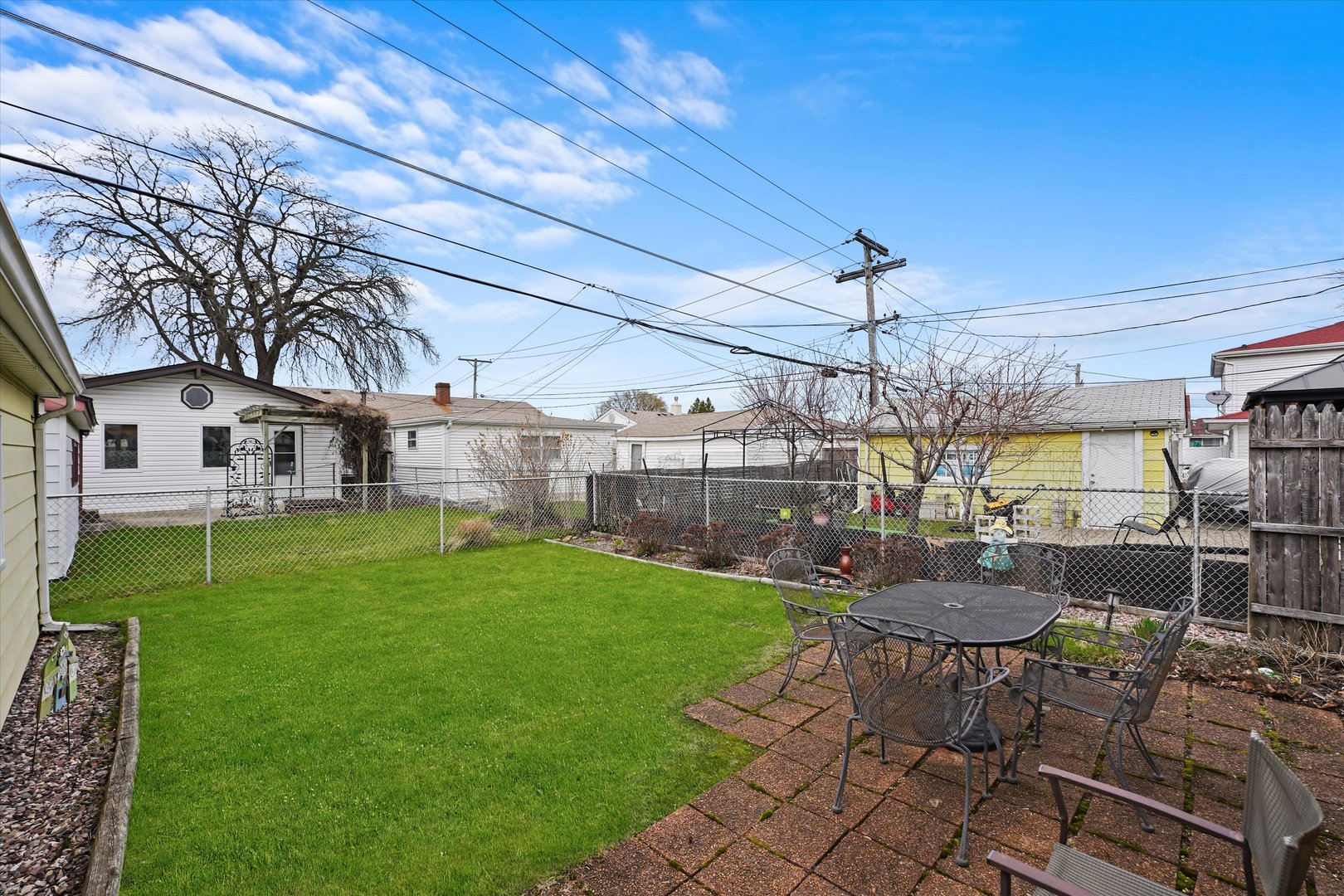 8870 S Corcoran Rd Property Photo 18