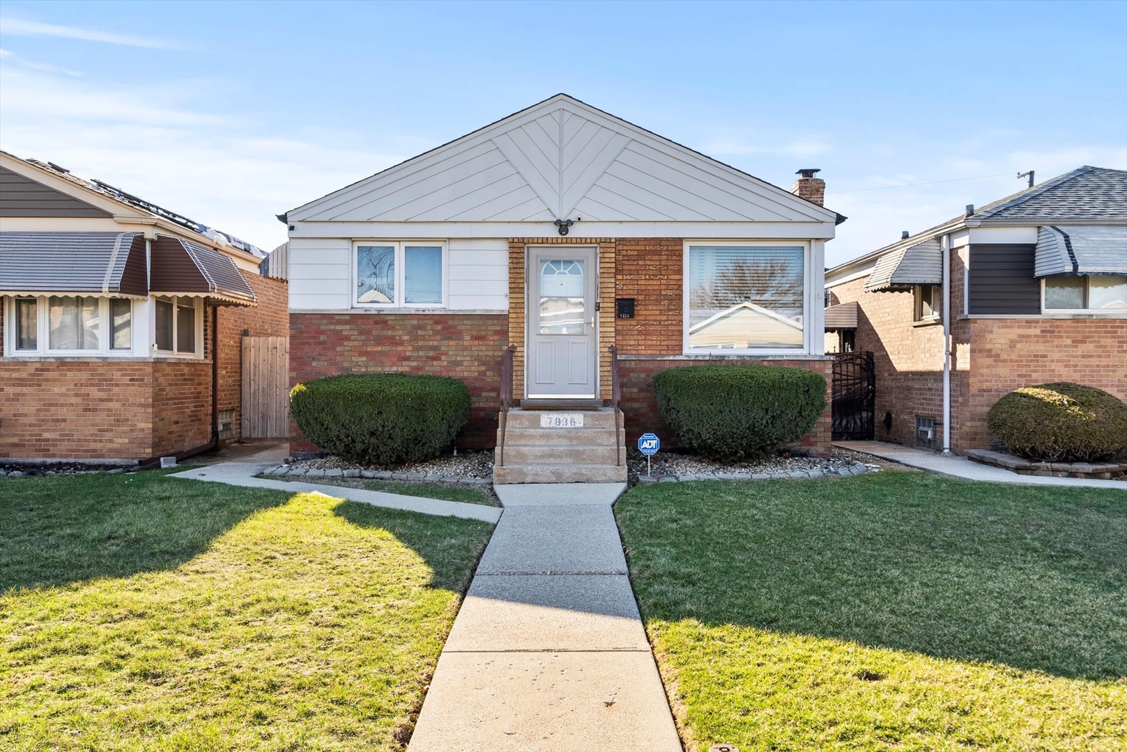 7836 S Christiana Avenue Property Photo