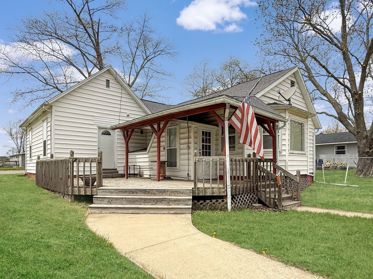 Armstrong High School Real Estate Listings Main Image