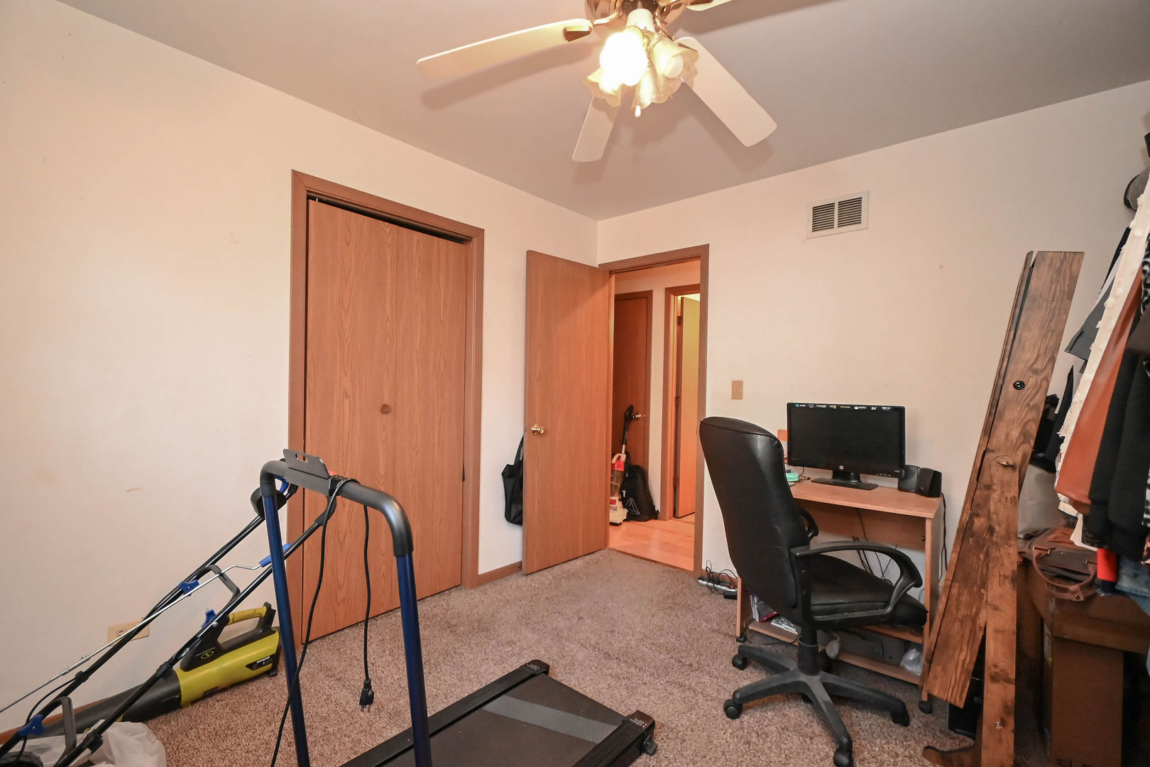 2909 Ezekiel Ave Property Photo 8