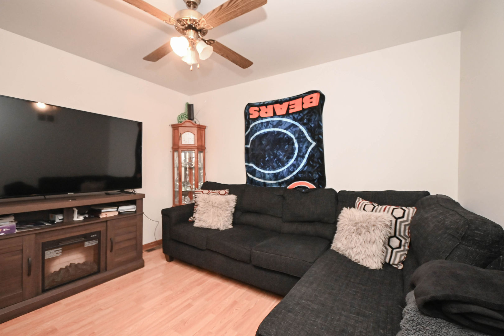 2909 Ezekiel Ave Property Photo 9