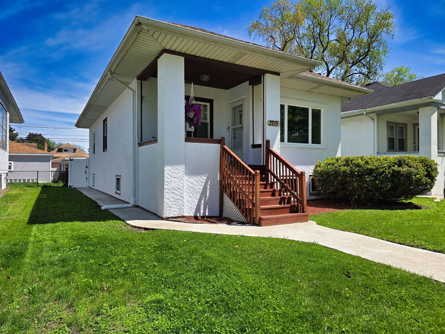 3715 Clinton Avenue Property Photo