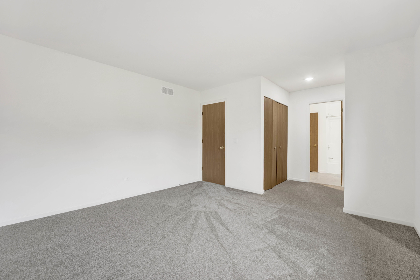 205 W Winchester Road Property Photo 14