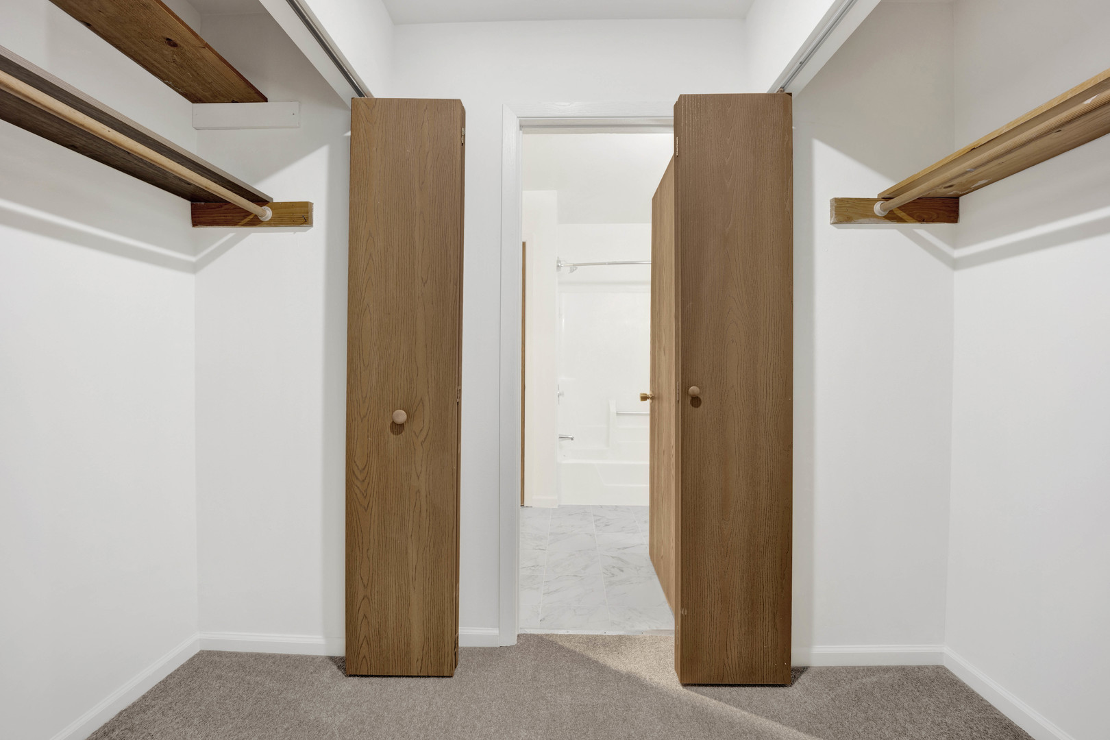 205 W Winchester Road Property Photo 15