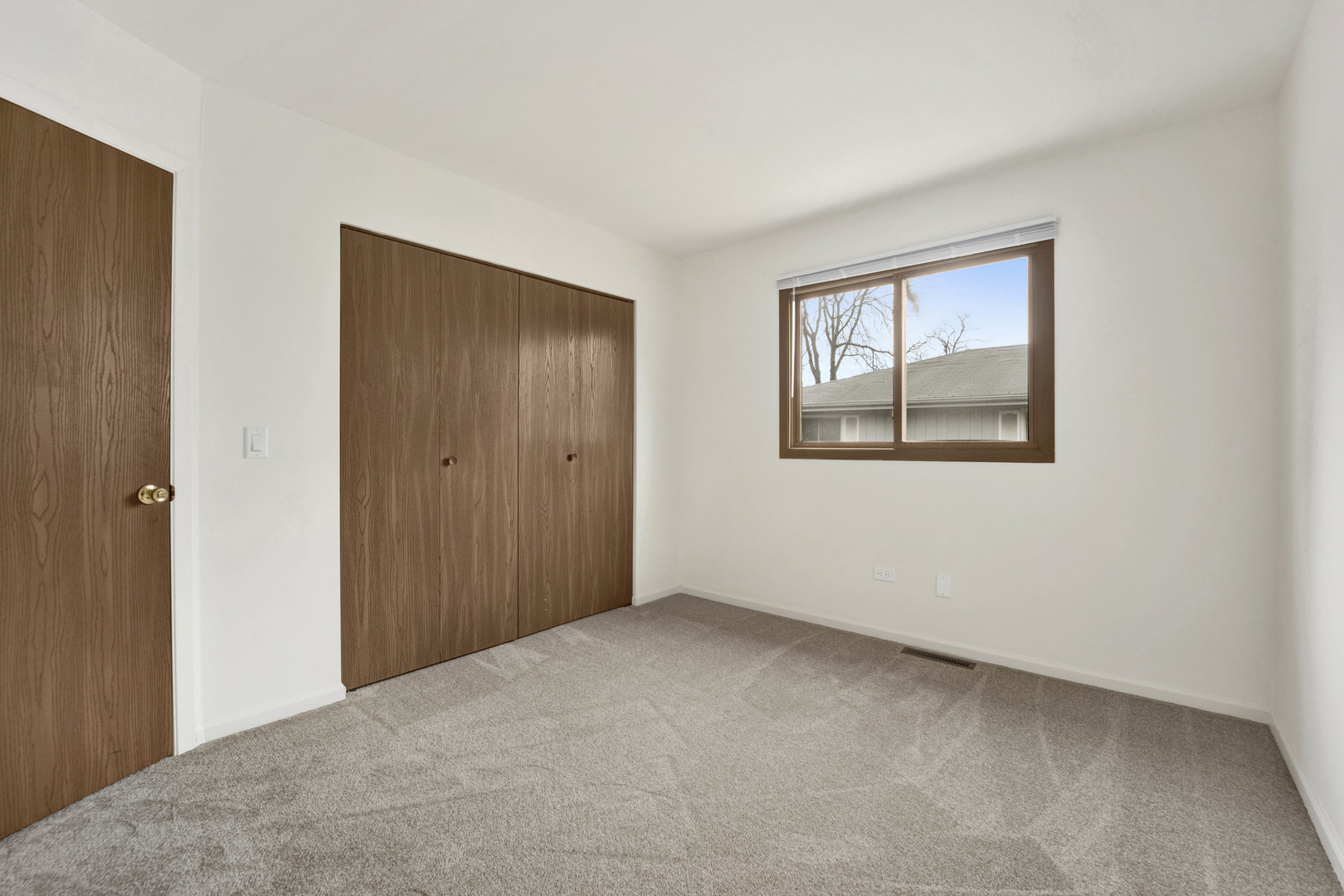 205 W Winchester Road Property Photo 19