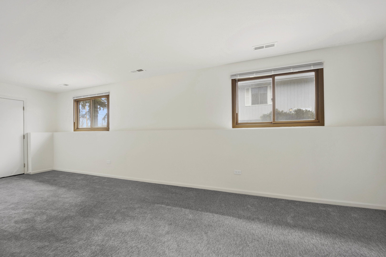 205 W Winchester Road Property Photo 28