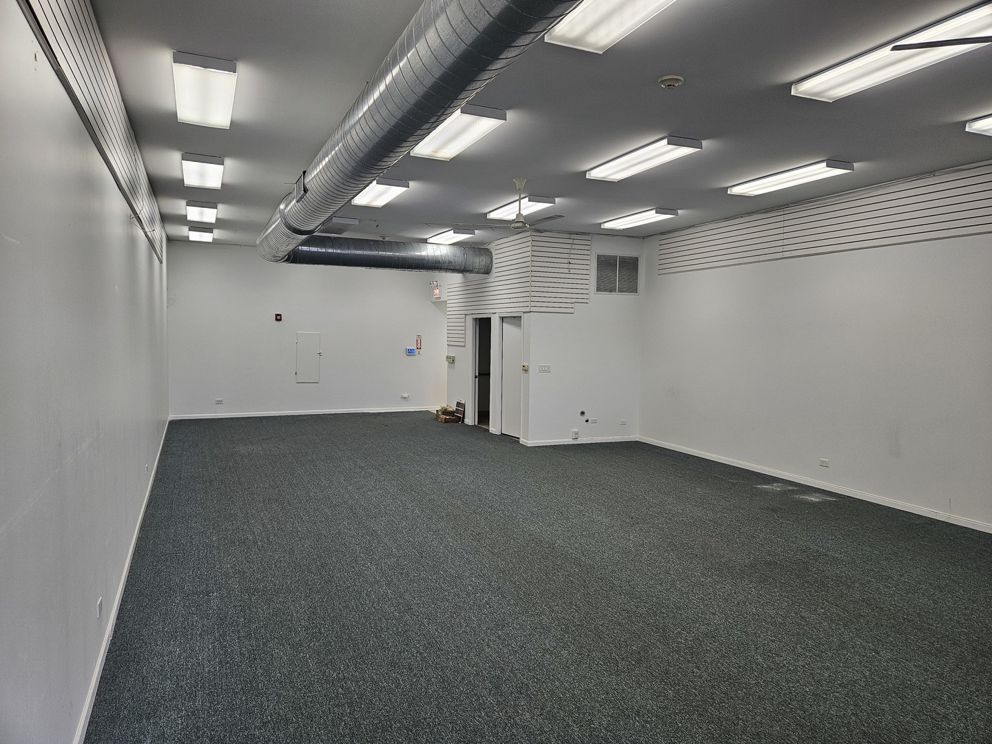 8884 N Milwaukee Avenue Property Photo 8