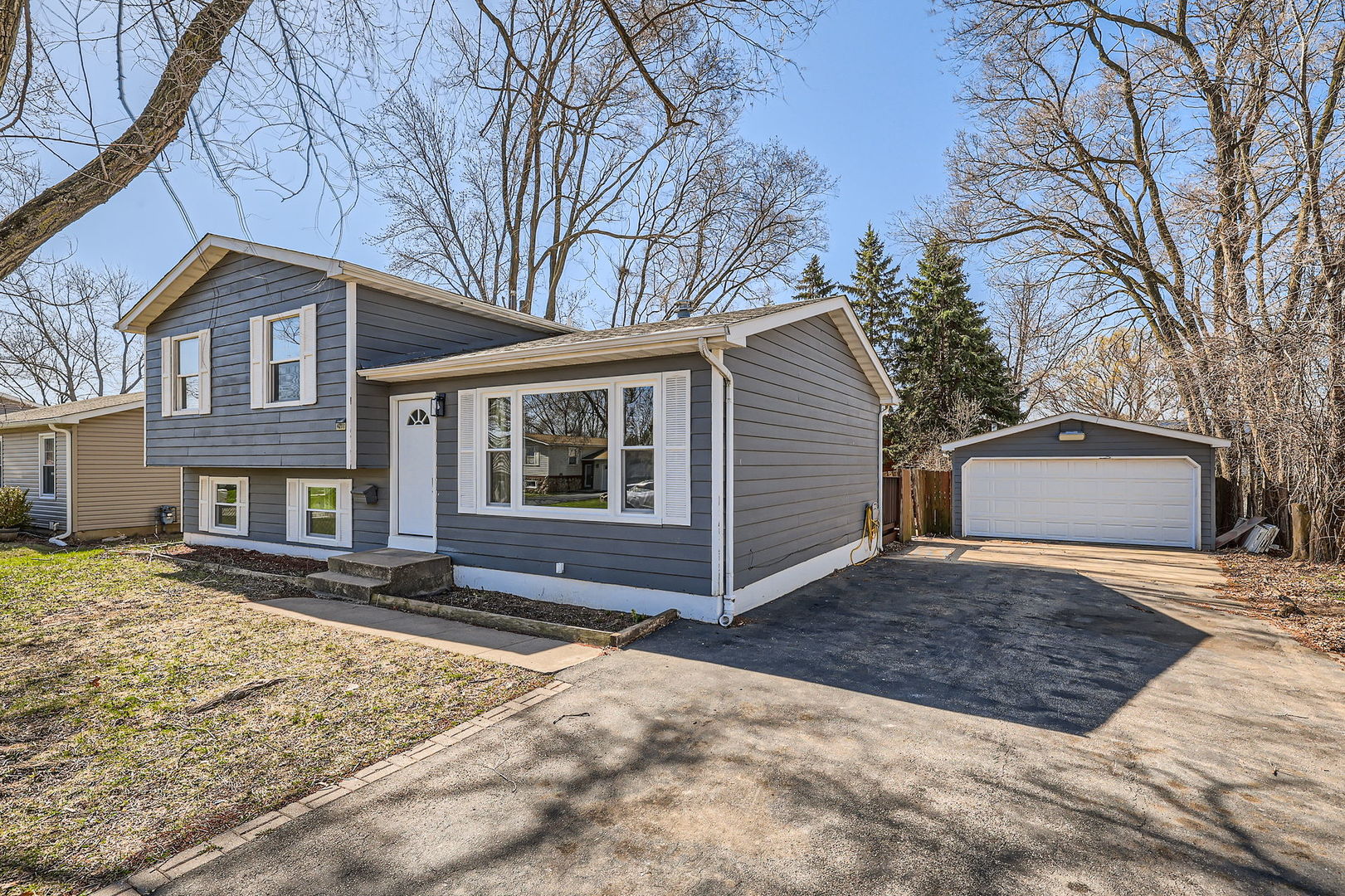 4211 Gregory Drive Property Photo