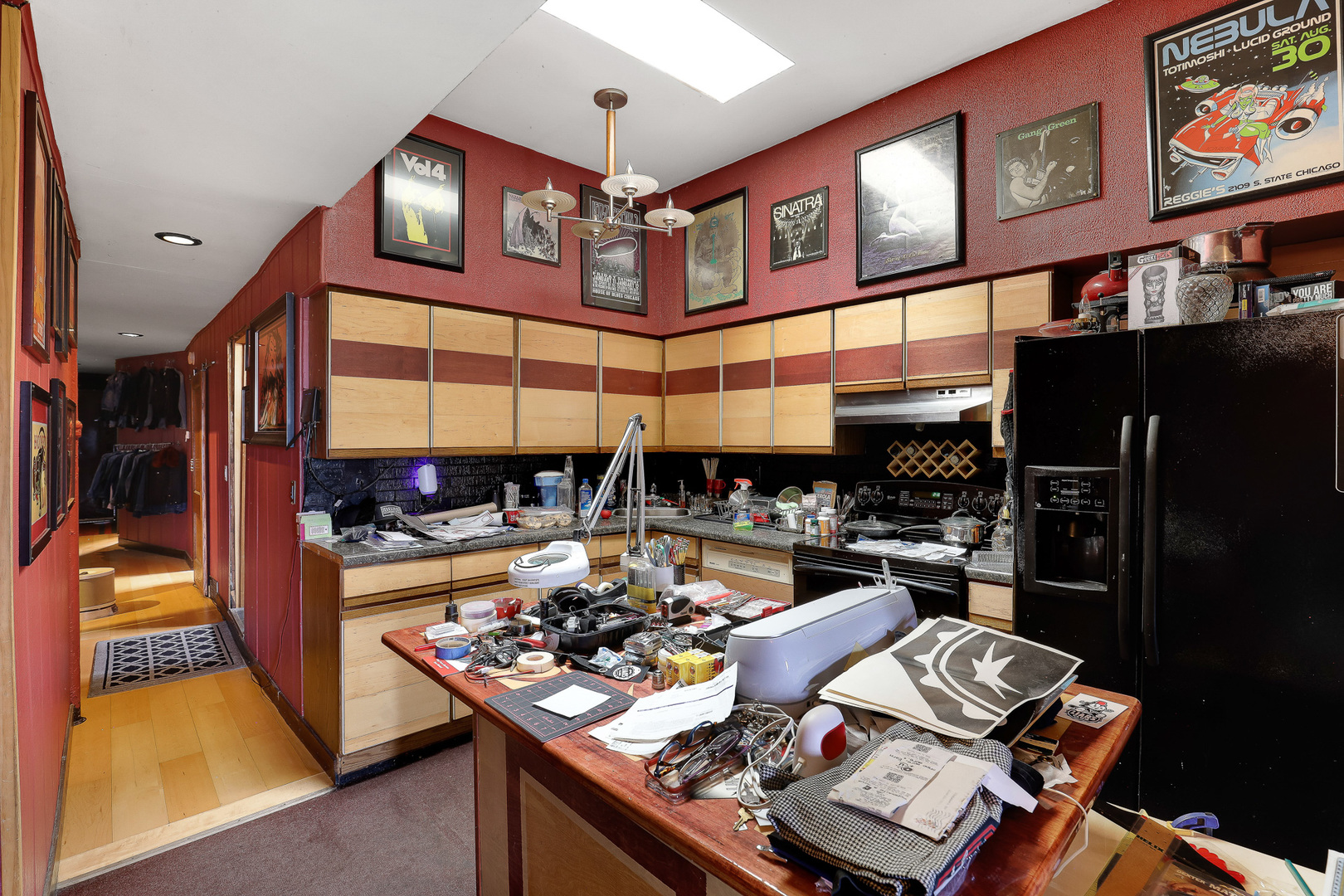 1665 W Fullerton Avenue Property Photo 13