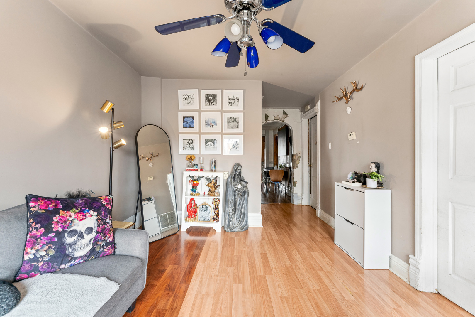 3427 W Le Moyne Street Property Photo 3