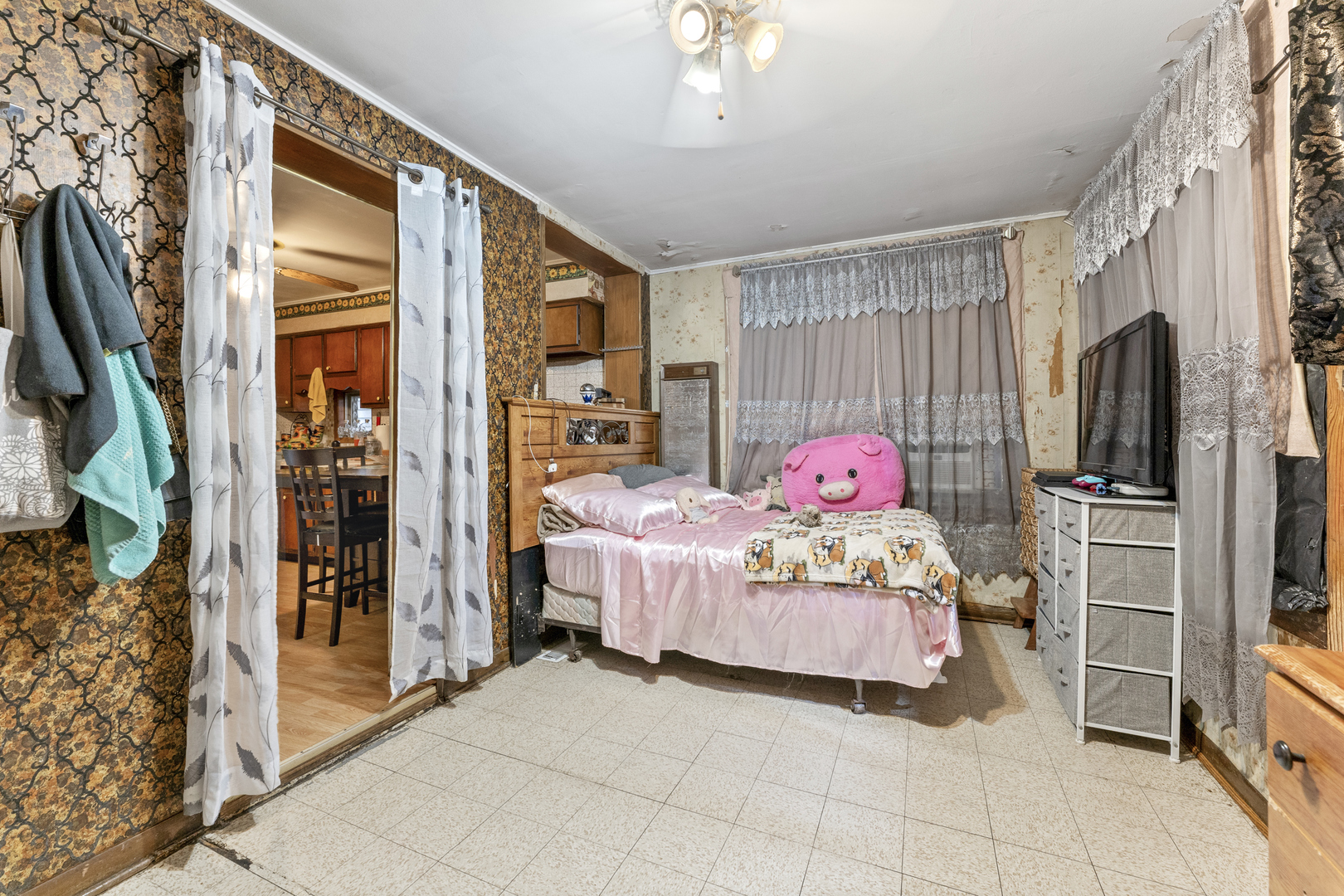 3427 W Le Moyne Street Property Photo 18