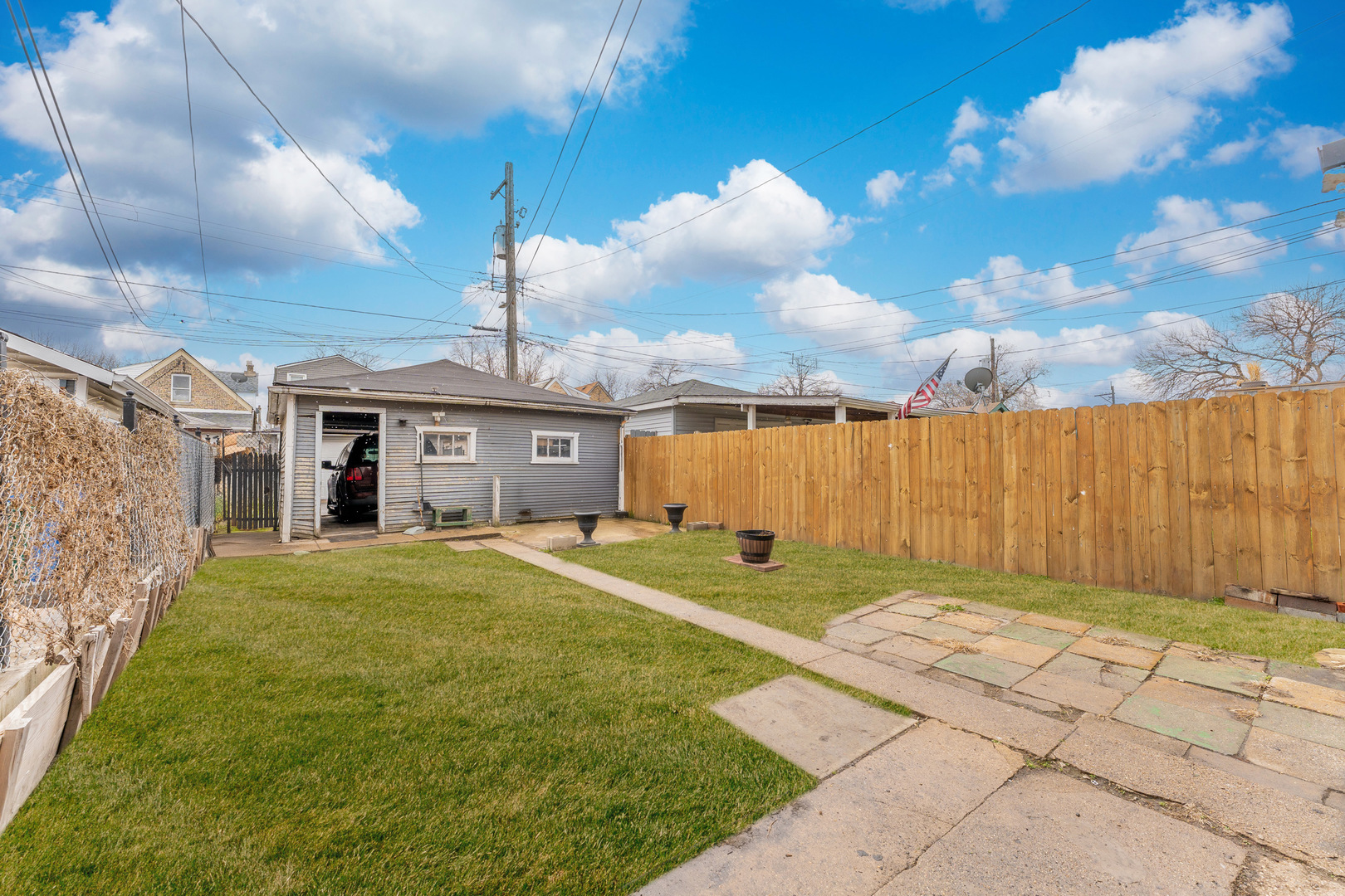 3427 W Le Moyne Street Property Photo 22