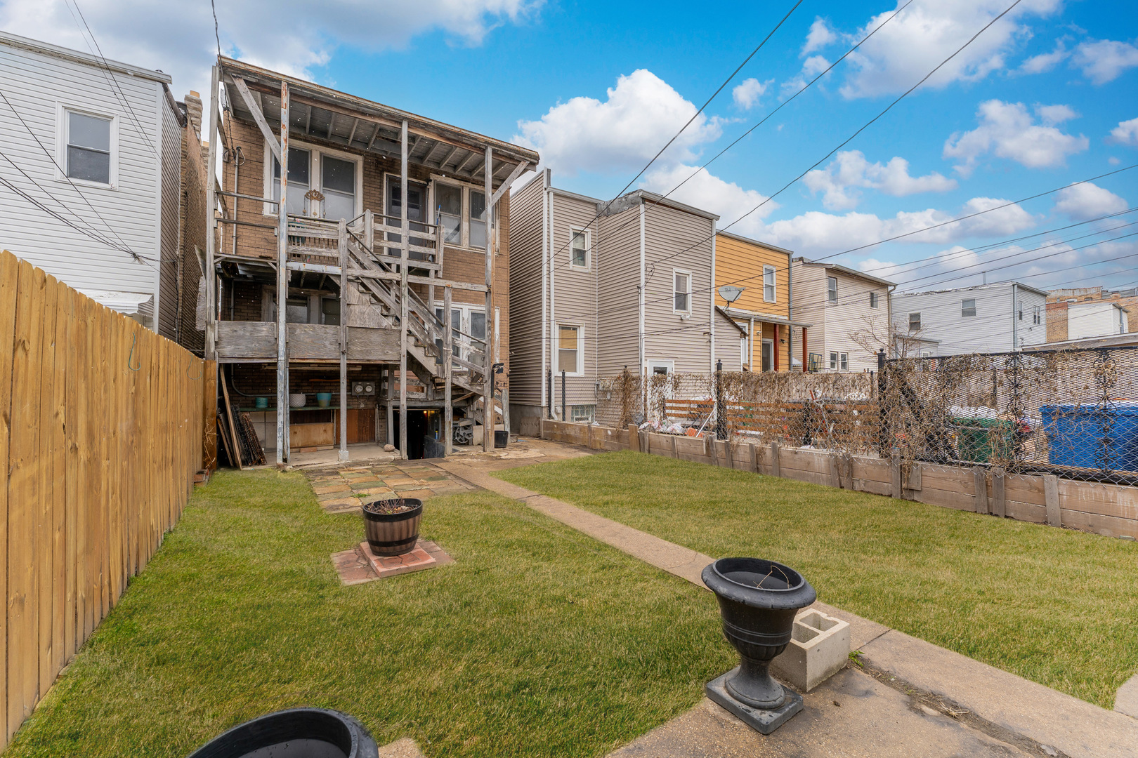 3427 W Le Moyne Street Property Photo 23