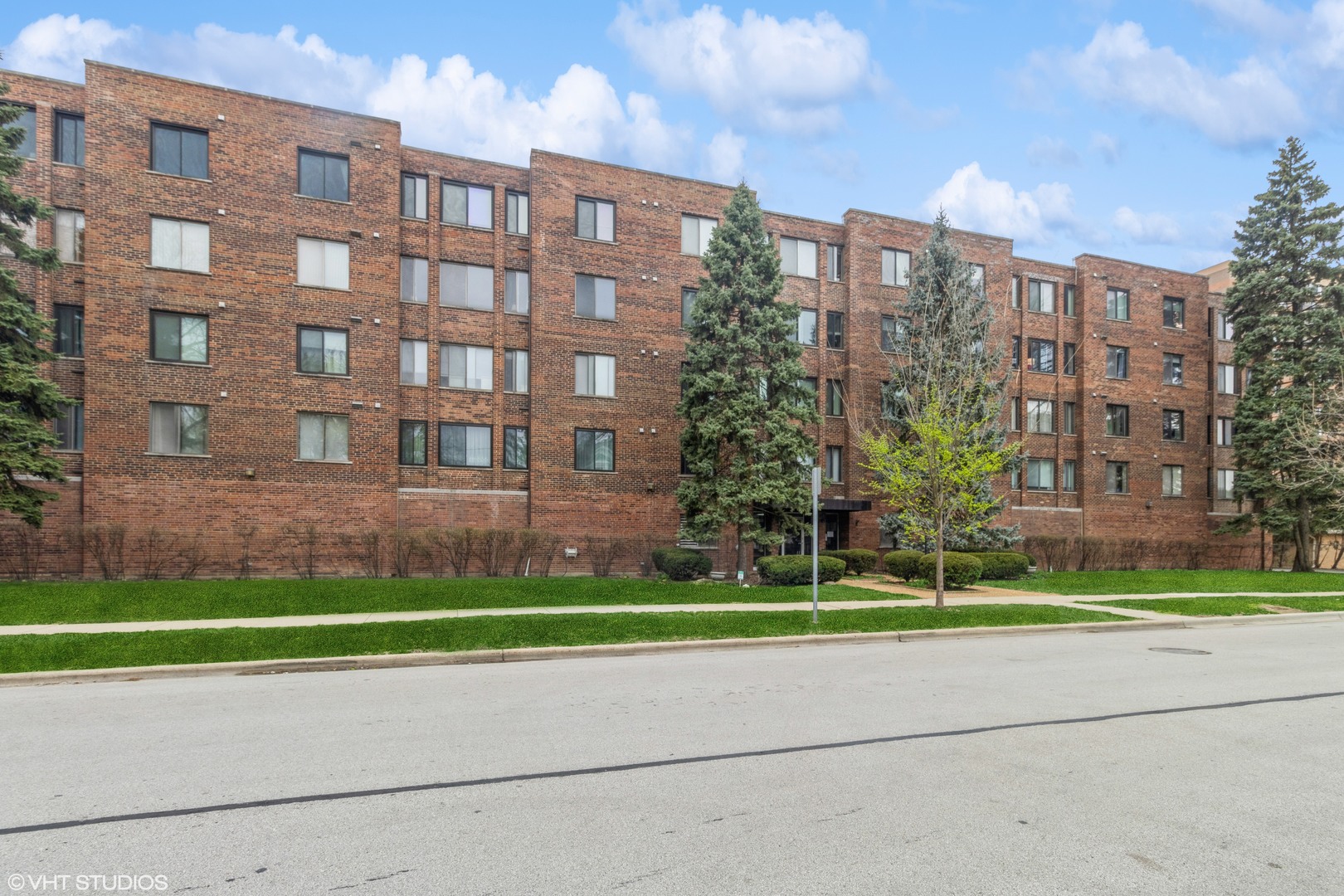 110 S Dunton Avenue 2a Property Photo 1