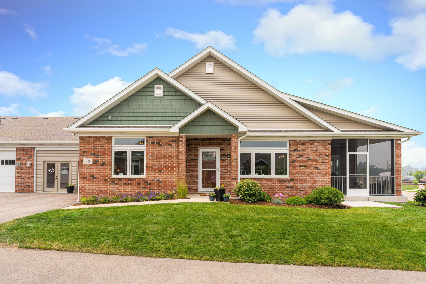 8 Briden Lane 8 Property Photo 1