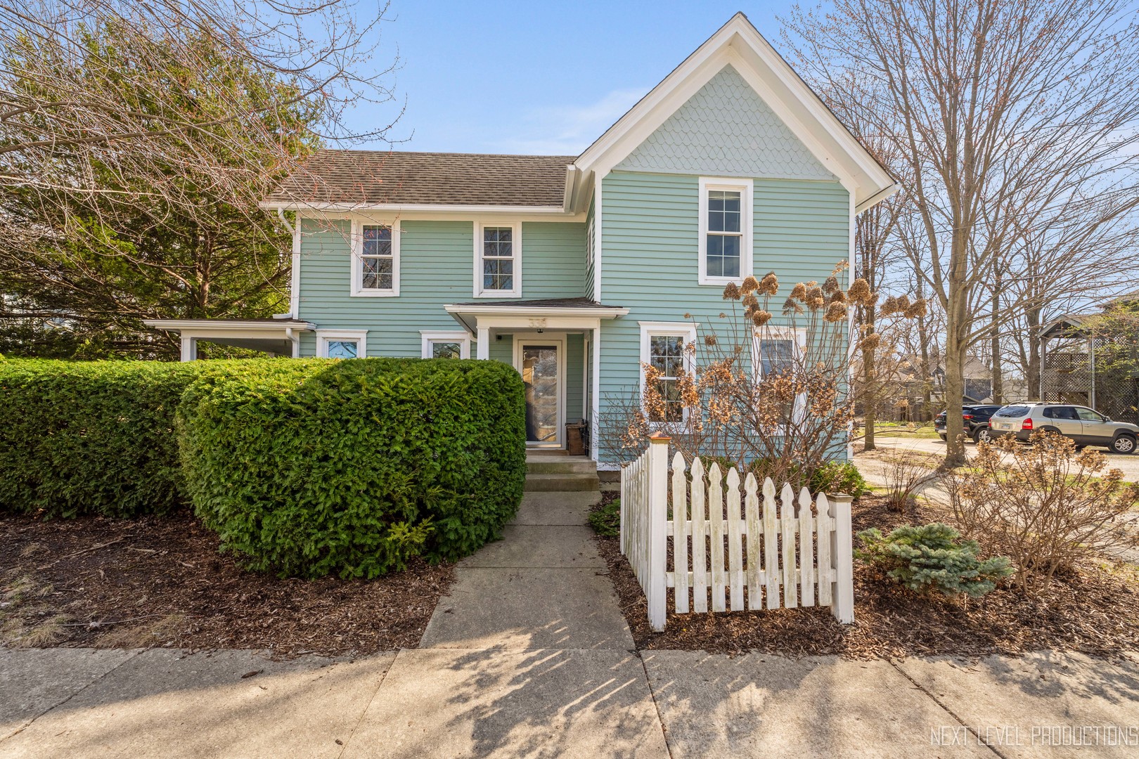338 First Street Property Photo