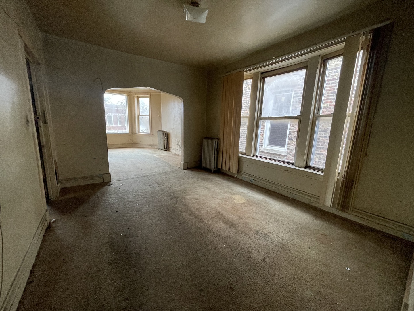 5716 S May Street Property Photo 8