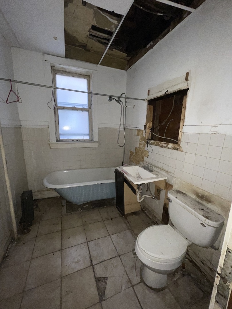 5716 S May Street Property Photo 25