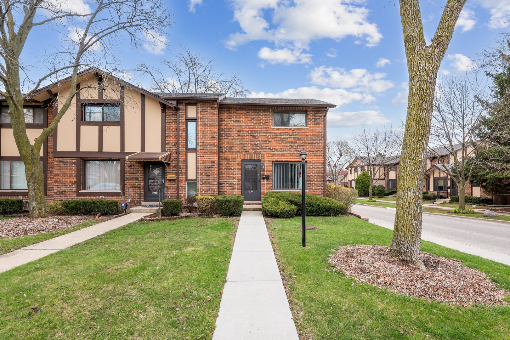 1s269 Michigan Avenue Property Photo