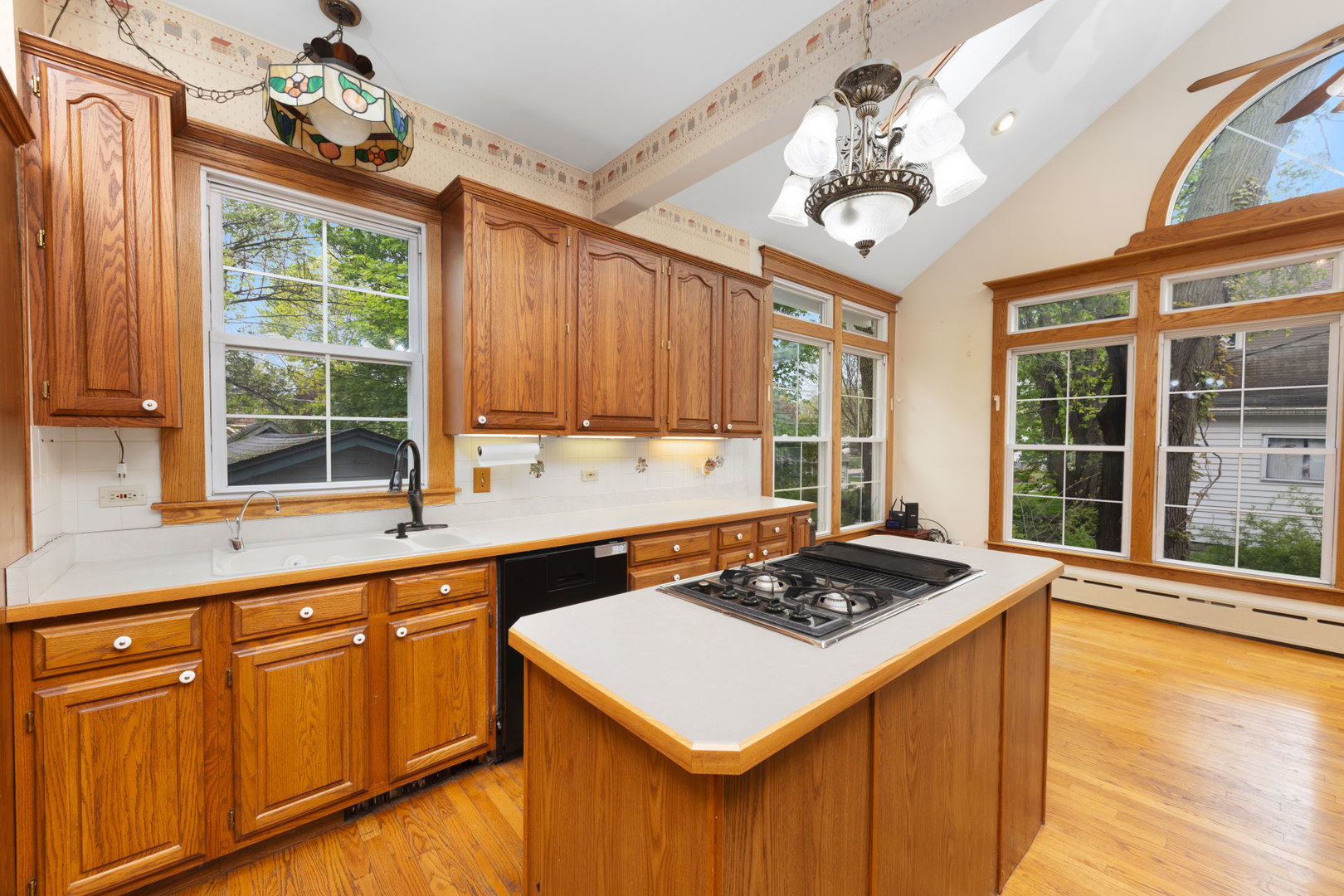 203 High Street Property Photo 16