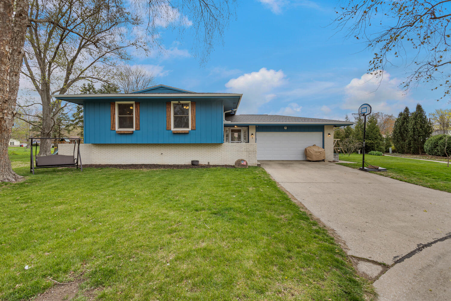 3 Clover Leaf Court Property Photo