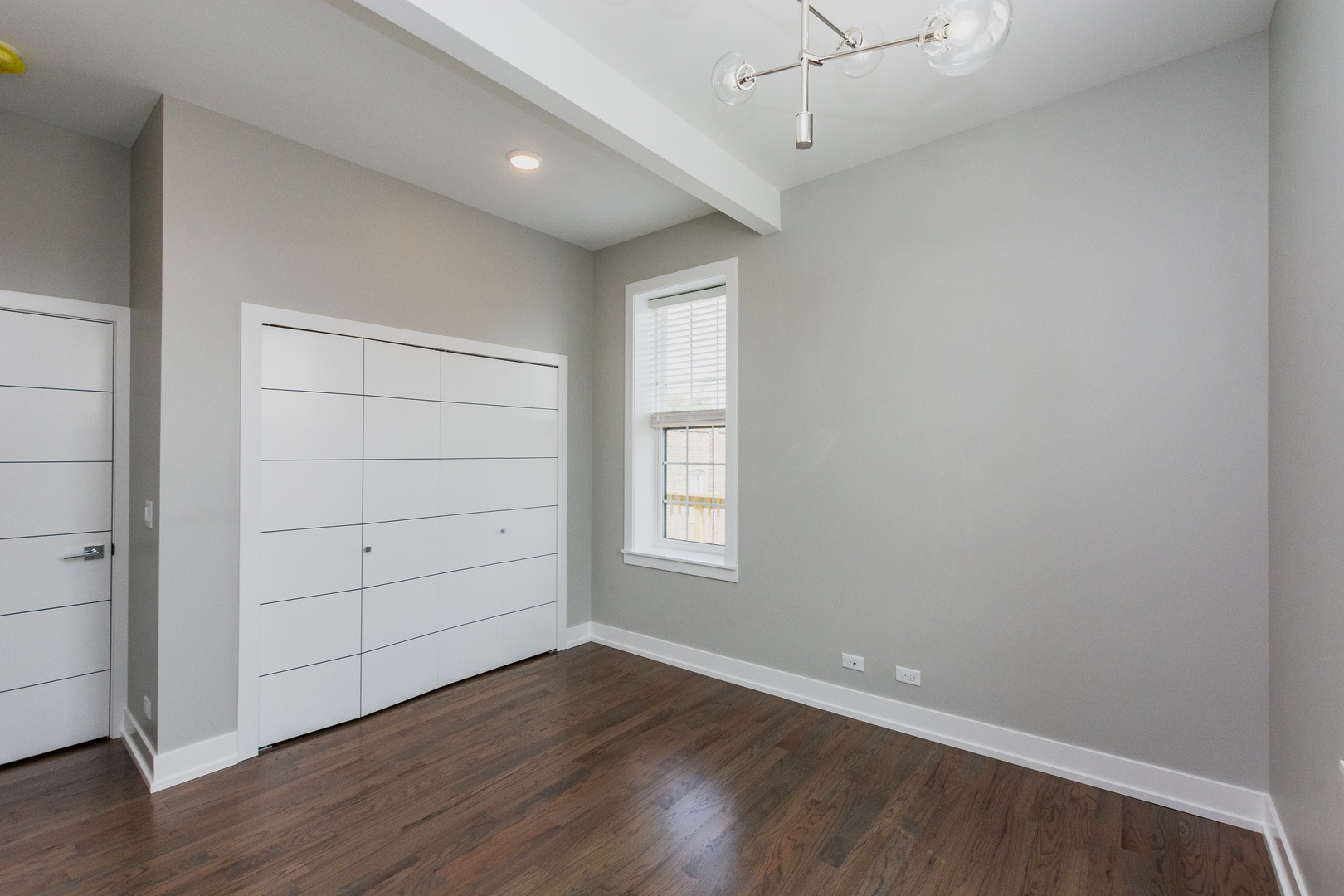 2450 W Chicago Avenue Property Photo 33