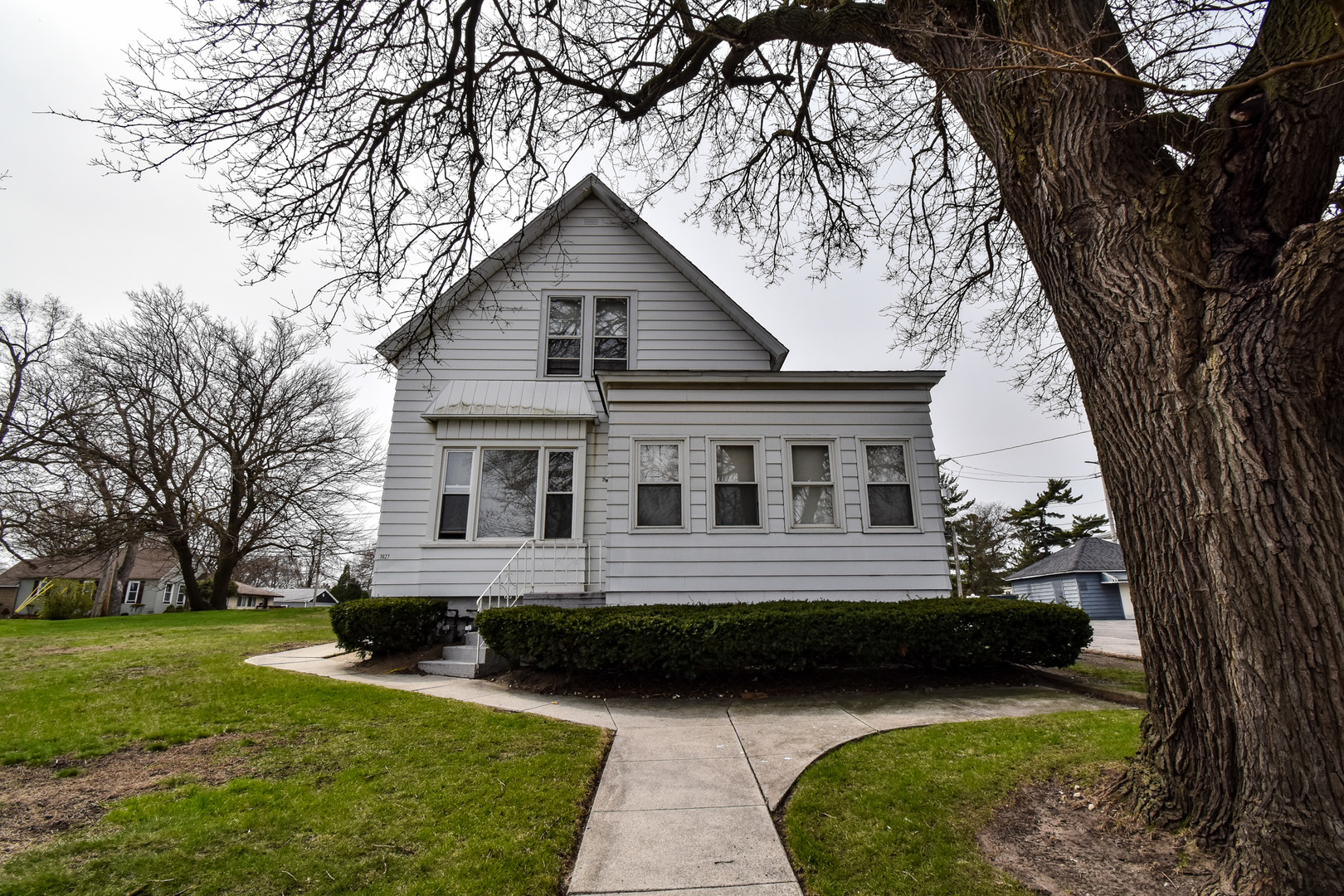 3627 Ridge Road Property Photo