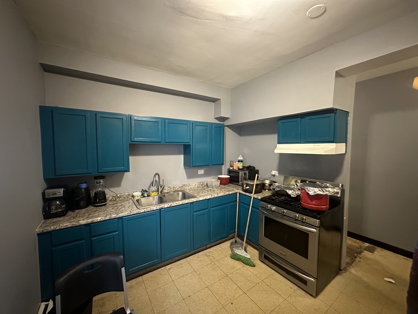 1409 S Harlem Avenue Property Photo 14