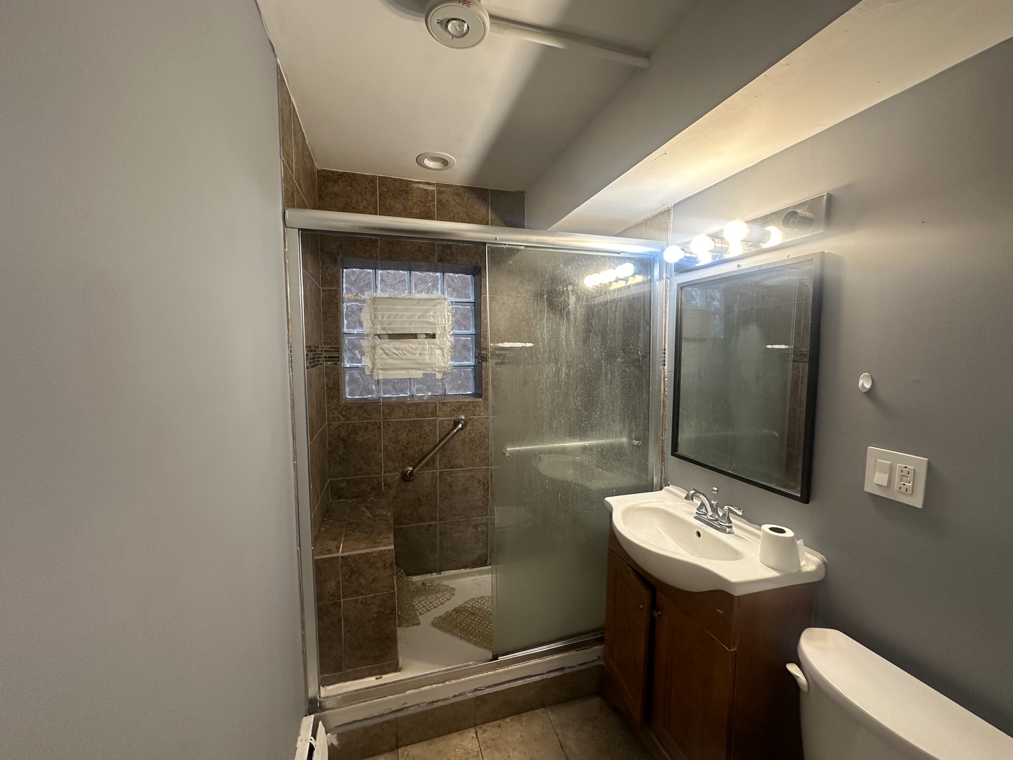 1409 S Harlem Avenue Property Photo 19